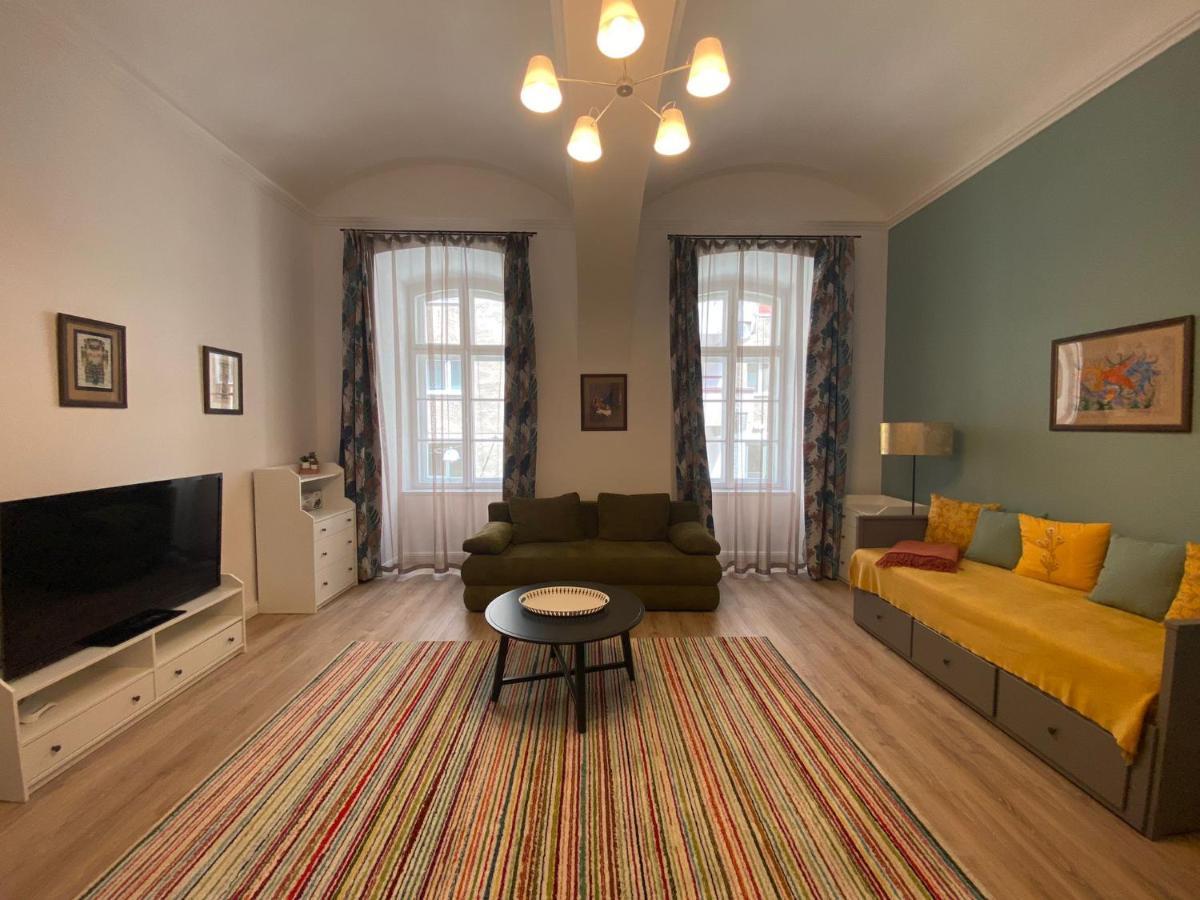 Urban Apartment