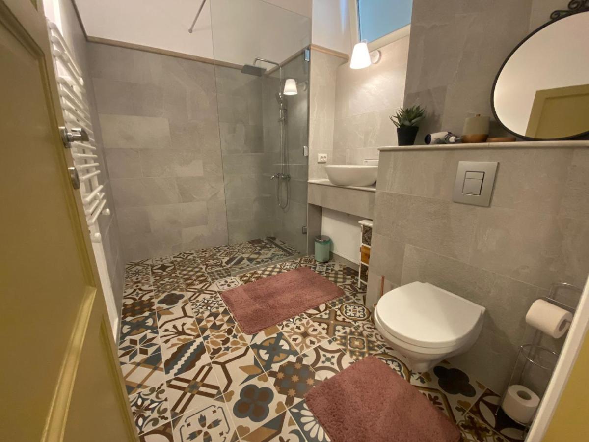 Urban Apartment